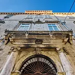 Lejlighed Lupino's Gallery - Old Town