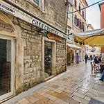 Lejlighed Lupino's Gallery - Old Town *