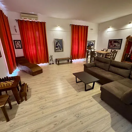 Lupino's Gallery - Old Town *