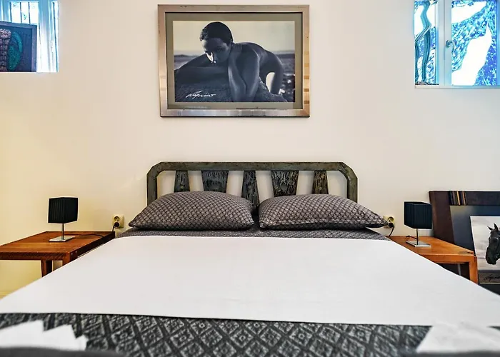 Lupino's Gallery - Old Town Appartement *