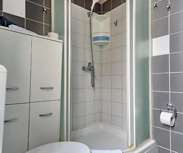 Lupino's Gallery - Old Town *